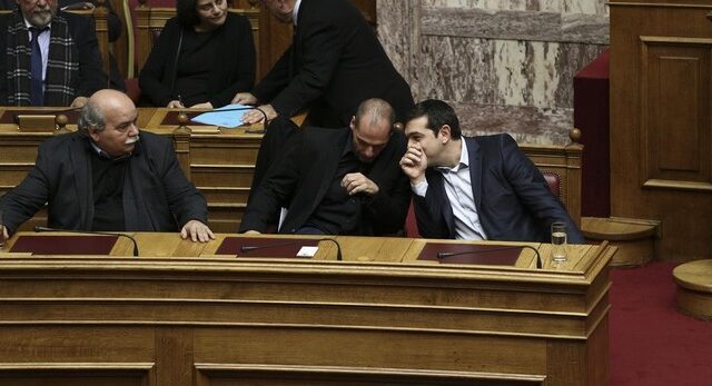 Μετά το εσωκομματικό, λύσεις για το χρηματοδοτικό αναζητά η κυβέρνηση