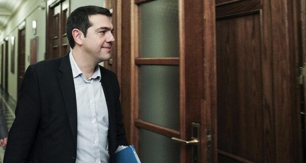 Μαξίμου κατά Σαμαρά και Βενιζέλου: Οι πολίτες μπορούν να κρίνουν ποιος διαπραγματεύεται προς όφελος της κοινωνίας