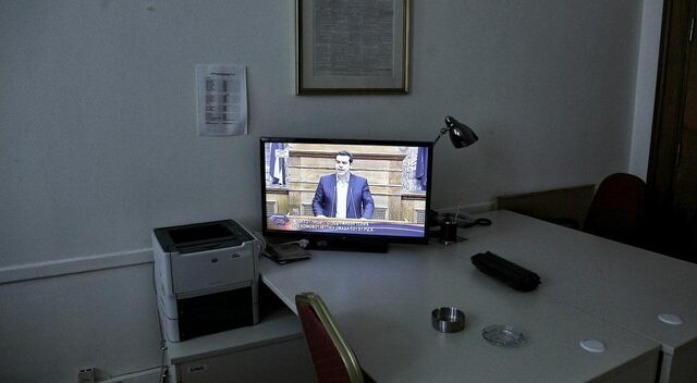 Η κυβέρνηση και το φάντασμα του (Γκραούτσο) Μαρξ