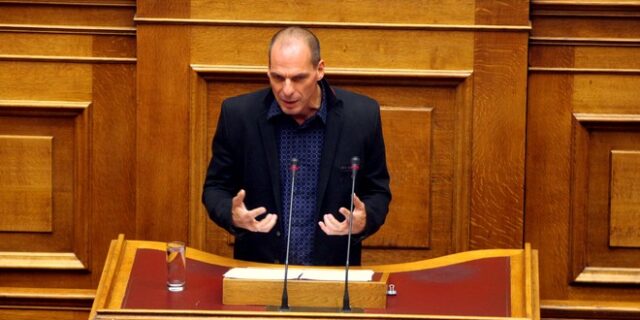 Με έμπνευση από Ανδρέα ο Βαρουφάκης: “Τον Yes man στο τέλος δεν τον υπολογίζει κανείς”
