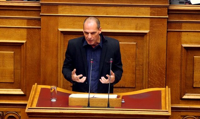 Με έμπνευση από Ανδρέα ο Βαρουφάκης: “Τον Yes man στο τέλος δεν τον υπολογίζει κανείς”