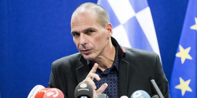 Βαρουφάκης: Η Ελλάδα δεν μπορεί να αποπληρώσει ΔΝΤ και ΕΚΤ