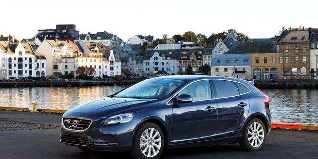 Volvo test drive στο εμπορικό κέντρο Golden Hall