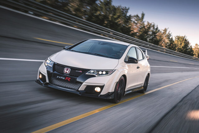 Honda Civic TypeR. Ένα χατς μπακ για το δρόμο, με αγωνιστικό dna