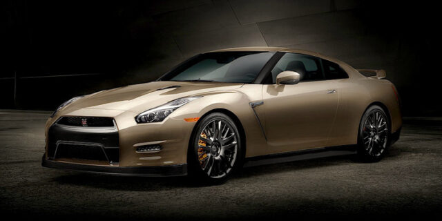 Το …χρυσό Nissan GT-R μιας επετειακής έκδοσης 30 αυτοκινήτων