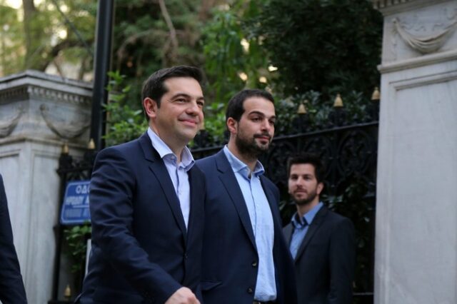 Σακελλαρίδης: Τέλος στα βουλευτικά αυτοκίνητα από το 2016