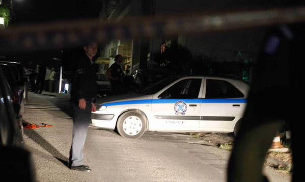 Με μία σφαίρα στο κεφάλι σκότωσαν ψιλικατζή στην Ελευσίνα