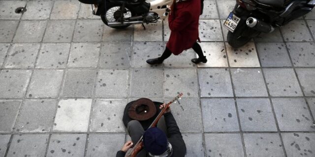 Στο 26,1% η ανεργία το τέταρτο τρίμηνο του 2014