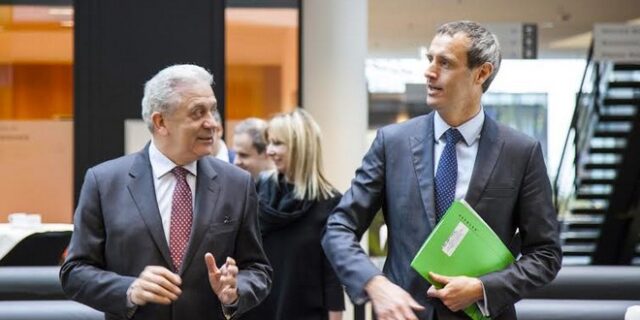 Επίσκεψη Αβραμόπουλου στην Europol