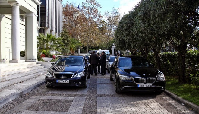 Πολλά τα ‘όχι’ βουλευτών του ΣΥΡΙΖΑ για τα αυτοκίνητα. 40% της αποζημίωσης στο κόμμα