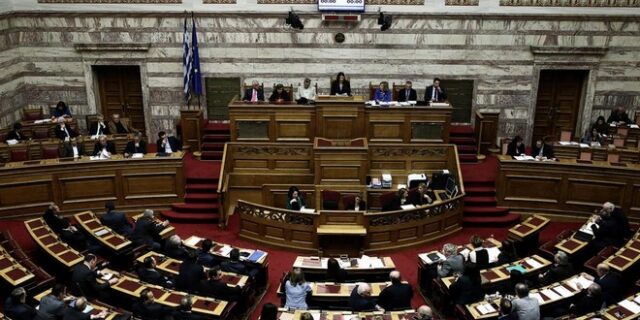 Με Πράξη Νομοθετικού Περιεχομένου η ρύθμιση για τις 100 δόσεις