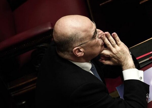 Δένδιας: Έκτακτο συνέδριο, που θα παραπέμψει εάν κρίνει σε εκλογή ηγετικής ομάδας