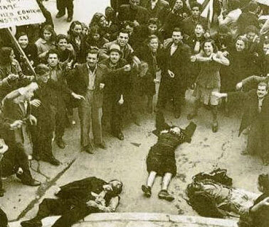 Μηχανή του Χρόνου: Το ματωμένο συλλαλητήριο. Η πλατεία Συντάγματος μετατρέπεται σε σφαγείο