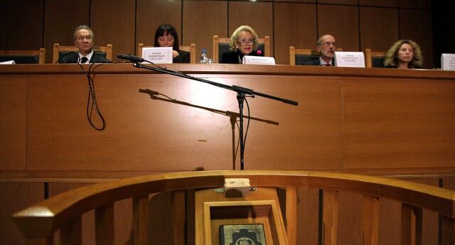 Ένωση Διοικητικών Δικαστών: Οι κοινωνικο-οικονομικές ανισορροπίες αιτία της υπερσυσσώρευσης υποθέσεων