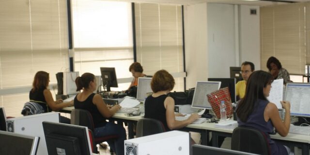 Σαρωτικές αλλαγές και κύμα μετακινήσεων υπαλλήλων στο Δημόσιο