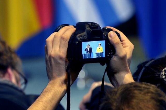 Reuters: Η Ελλάδα ξεμένει από ρευστό στις 20 Απριλίου