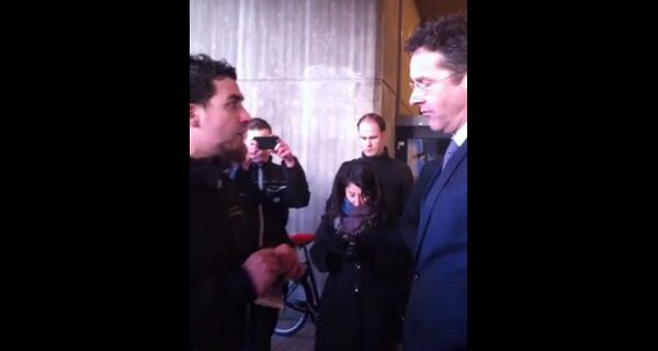 Βίντεο: Έλληνας φοιτητής Vs Γερούν Ντάισελμπλουμ