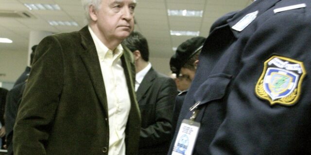 Γιωτόπουλος κατά απεργών πείνας: Αυτοαποκαλούμενοι αντιεξουσιαστές αναρχικοί παίζουν θέατρο