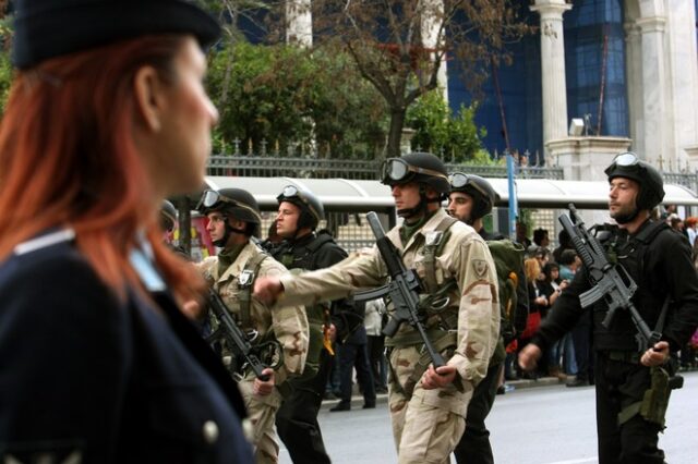 Κατριβάνου: Τιμωρία για τα συνθήματα των ΟΥΚ στην παρέλαση
