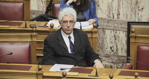 Παρασκευόπουλος: Κυβερνητική απόφαση η εκτέλεση της ετυμηγορίας για το Δίστομο