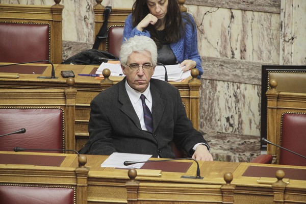 Παρασκευόπουλος: Κυβερνητική απόφαση η εκτέλεση της ετυμηγορίας για το Δίστομο