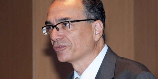 ‘Αν μπορεί να πάρεις στοιχεία για φοροφυγάδες, το κάνεις’ κατέθεσε ο Πλασκοβίτης στη δίκη Παπακωνσταντίνου