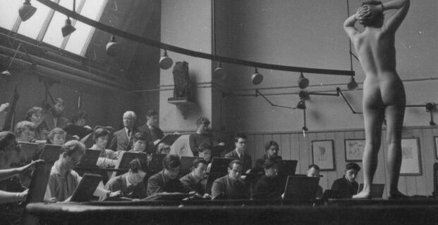 Μηχανή του Χρόνου: Οι πρώτες γυναίκες γυμνά μοντέλα της Βασιλικής Ακαδημίας Καλών Τεχνών
