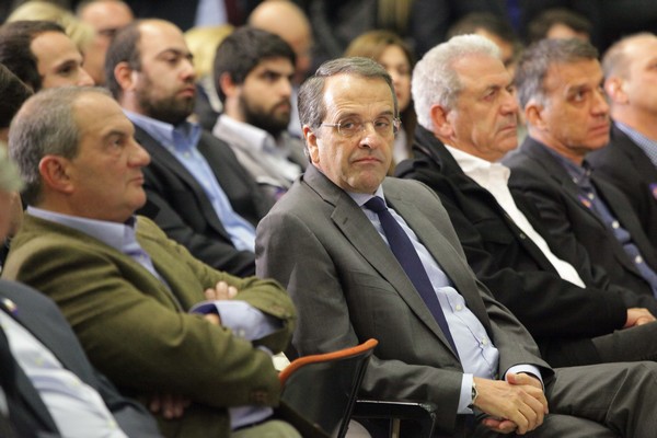 Τέσσερα σενάρια ενόψει ΚΟ της Ν.Δ. Όλα ξεκινούν από Σαμαρά, όλα καταλήγουν στον Καραμανλή