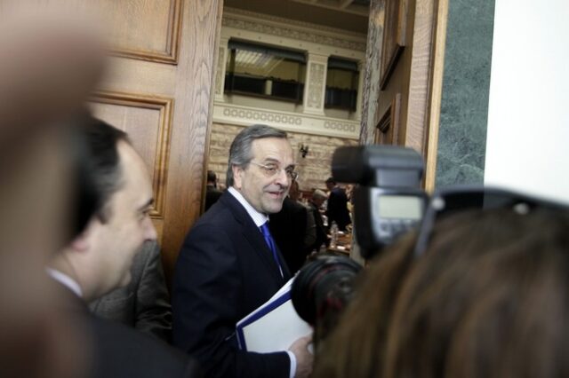 Συνεργάτες του Σαμαρά υποστηρίζουν ότι παρακολουθείται το κινητό του τηλέφωνο