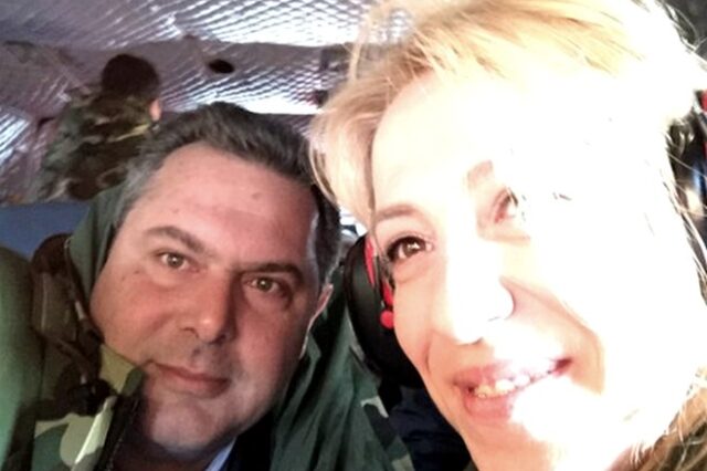 Στα Κύθηρα με selfie Καμμένος και Δούρου για εξετάσεις στους κατοίκους