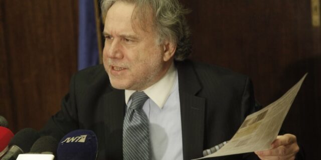 Εκπαιδευτικοί για Κατρούγκαλο: ‘Μάθημα ζωής’ η συναναστροφή μαζί του