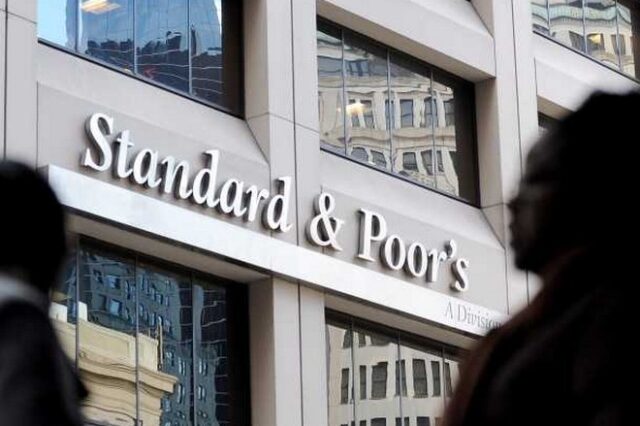Standard and Poor’s: Παραμένει αρνητικό το αξιόχρεο της Ελλάδας
