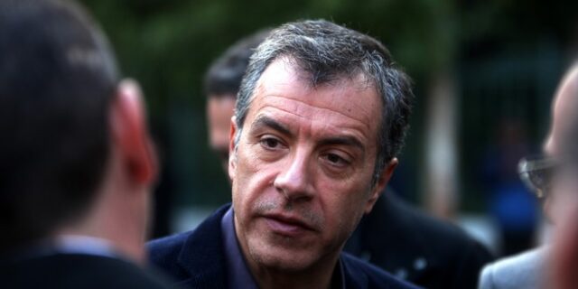Θεοδωράκης: Θα στηρίξουμε μια συμφωνία που θα είναι ωφέλιμη για τον λαό