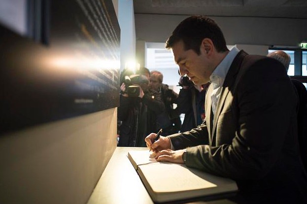 Τι έγραψε ο Αλέξης Τσίπρας για τα θύματα του ναζισμού