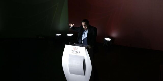 ‘Προσέξτε σύντροφοι’. Το ξέσπασμα Τσίπρα για τα βουλευτικά ΙΧ
