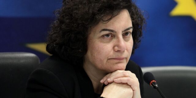 Η Βαλαβάνη απαντά στις επικρίσεις: Τα λεφτά μου είναι εδώ. Μόνο ένα μικρό ποσό έχω στο εξωτερικό