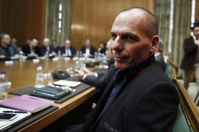 Ο Βαρουφάκης προτείνει το ‘πρόγραμμα Μέρκελ’