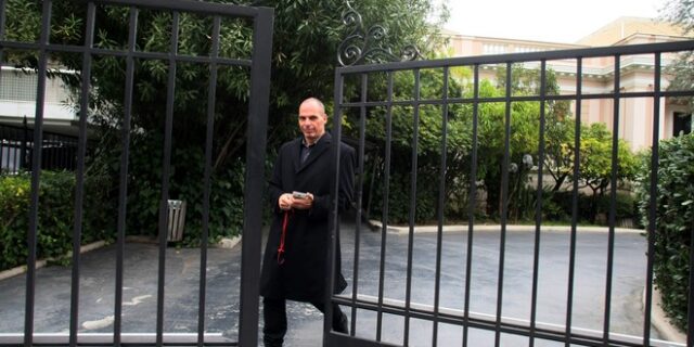 Βαρουφάκης: Οι τεχνοκράτες δεν θα μπαίνουν στα υπουργεία να κάνουν ό,τι θέλουν