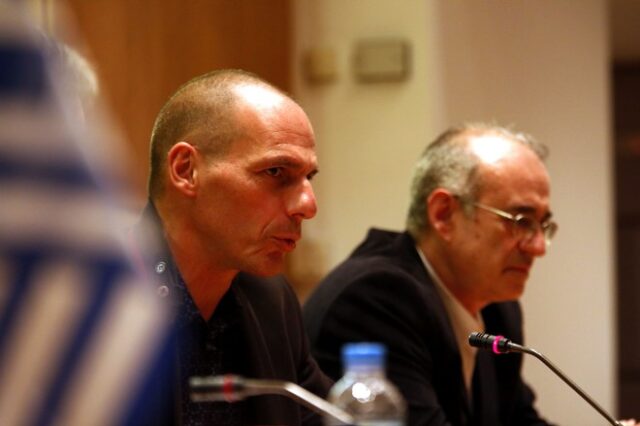 Συνεχείς συσκέψεις του οικονομικού επιτελείου