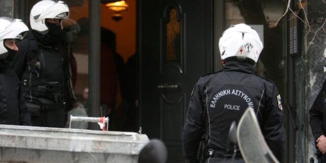 Σύλληψη ενός Γερμανού και ενός Τούρκου από την Αντιτρομοκρατική στο Παγκράτι