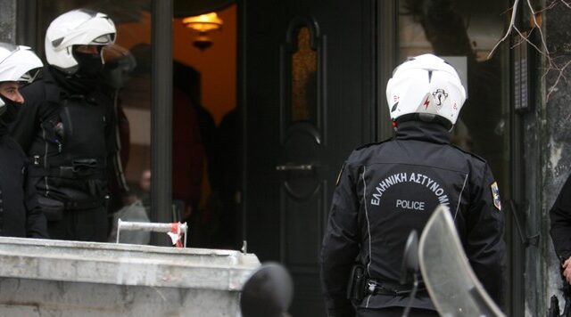 Σύλληψη ενός Γερμανού και ενός Τούρκου από την Αντιτρομοκρατική στο Παγκράτι