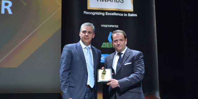 Χρυσό βραβείο της Kosmocar Audi στα Sales Excellence Awards 2015