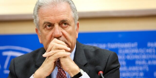 Αβραμόπουλος: 7.000 μετανάστες τις τελευταίες μέρες στις ευρωπαϊκές ακτές. Ανάγκη συνεργασίας με τρίτες χώρες