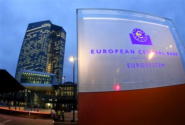 Το μήνυμα της ΕΚΤ πριν το Eurorgoup: Φερέγγυες οι ελληνικές τράπεζες