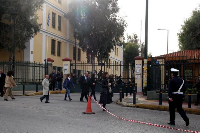 Λήξη συναγερμού στην Ευελπίδων. Δεν βρέθηκαν ίχνη ραδιενέργειας