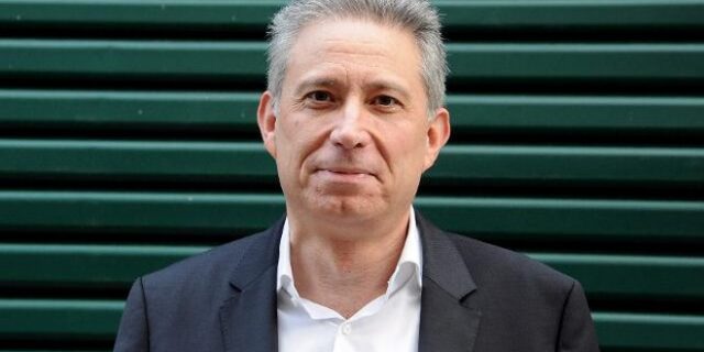 Και ο Κώστας Χρυσόγονος από τον ΣΥΡΙΖΑ στα ‘Ναι’ του δημοψηφίσματος