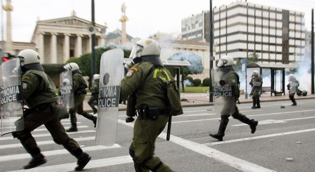 Επεισόδια και χρήση χημικών στην Πρυτανεία