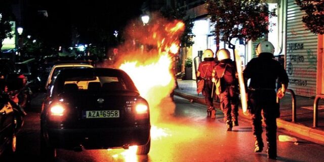 Ποινική δίωξη με τον “κουκουλονόμο” για 9 συλληφθέντες στα επεισόδια