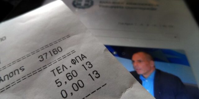 Αλαλούμ με την αύξηση του ΦΠΑ στα νησιά: Διαψεύδει το οικονομικό επιτελείο, δεν την απορρίπτει το Μαξίμου