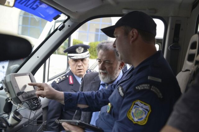 Ξεκίνησαν τα Κ.Α.Μ. για τις απομακρυσμένες περιοχές της χώρας και 150 Navara για τις παραμεθορίους